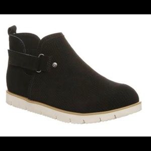 Bearpaw Zoe Casual Boots Size 7 Black/White